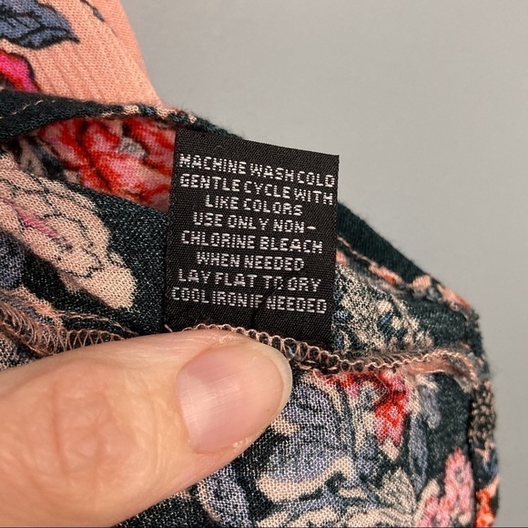 𝅺hippie Laundry Floral Dragons Tassel Tie Shirt - Picture 12 of 15